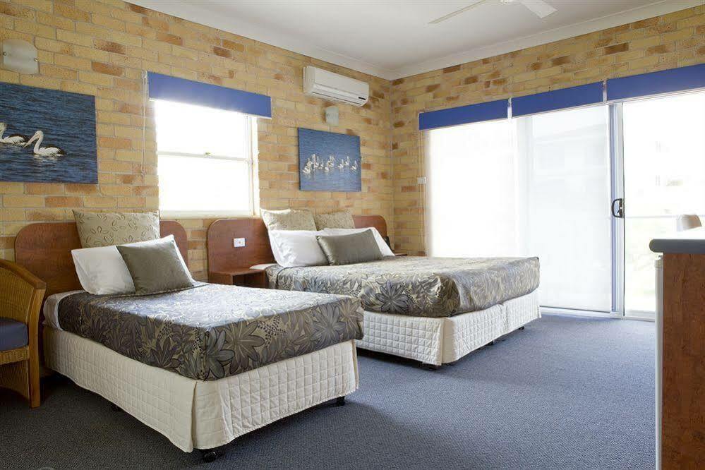 Yamba Beach Motel エクステリア 写真